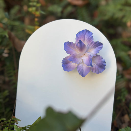 Iris Fridge Magnet-Dehua Intangible Cultural Heritage Porcelain Flower