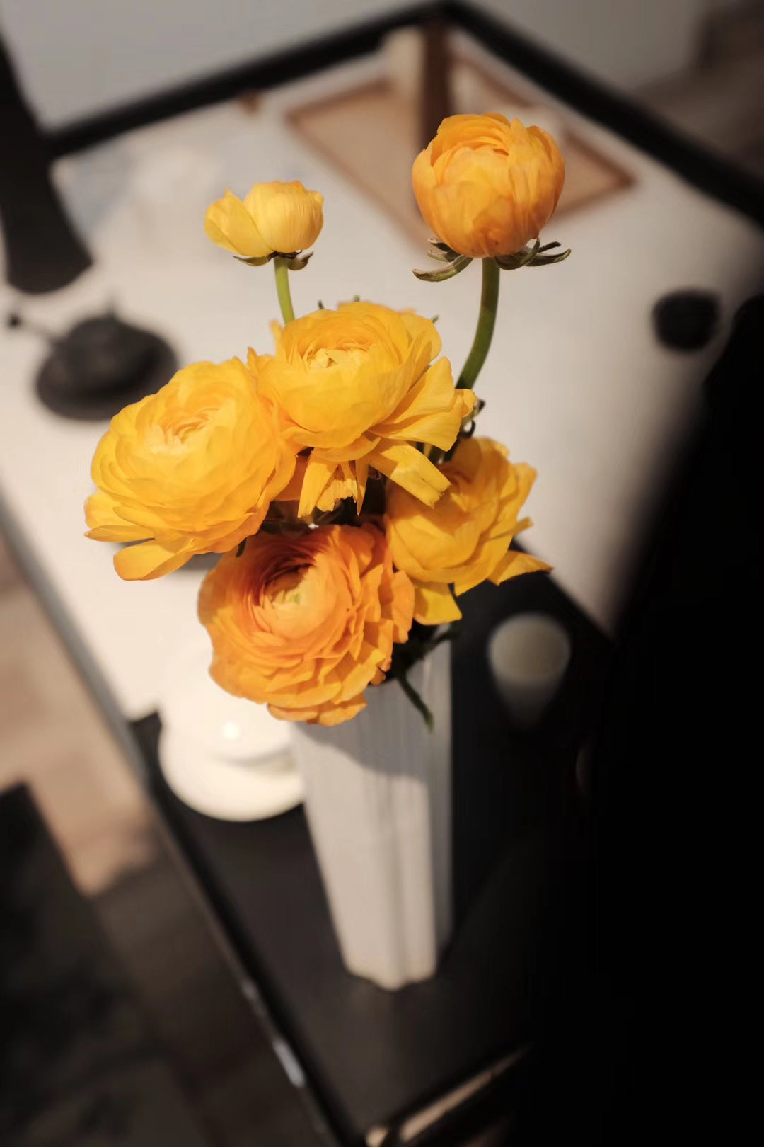 Leaf Pattern Vase(Large/Small)