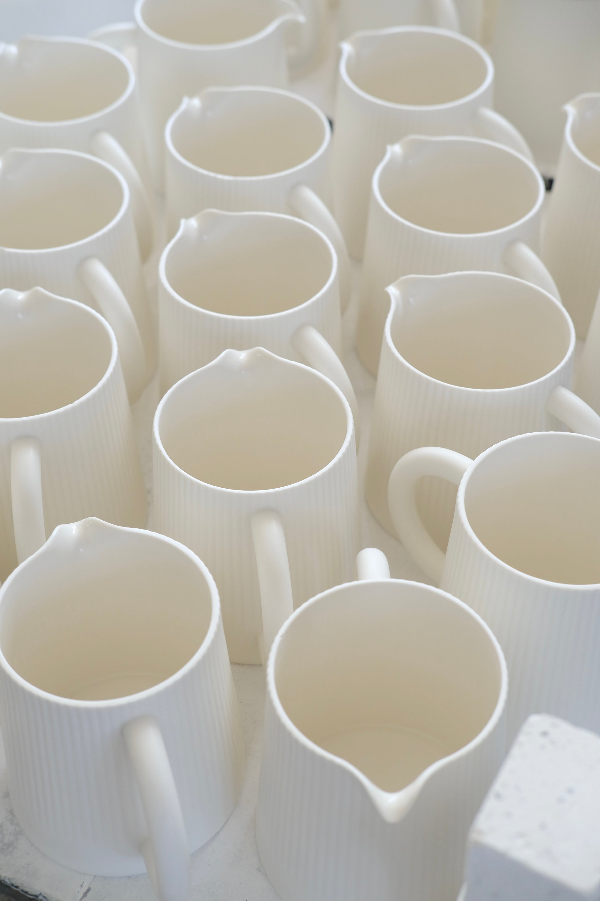 Leaf Pattern Ceramic Coffee Set