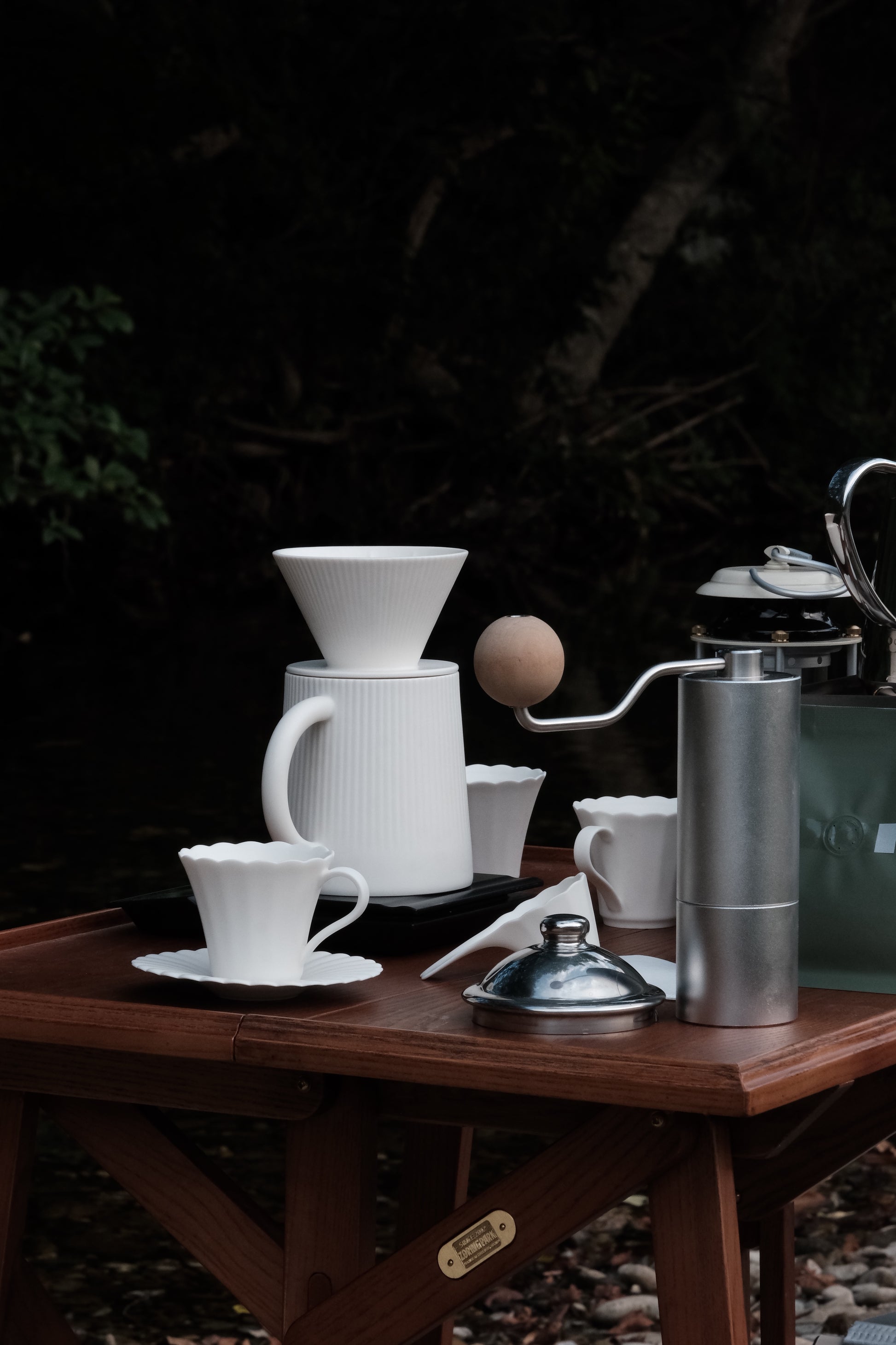 Leaf Pattern Ceramic Coffee Set