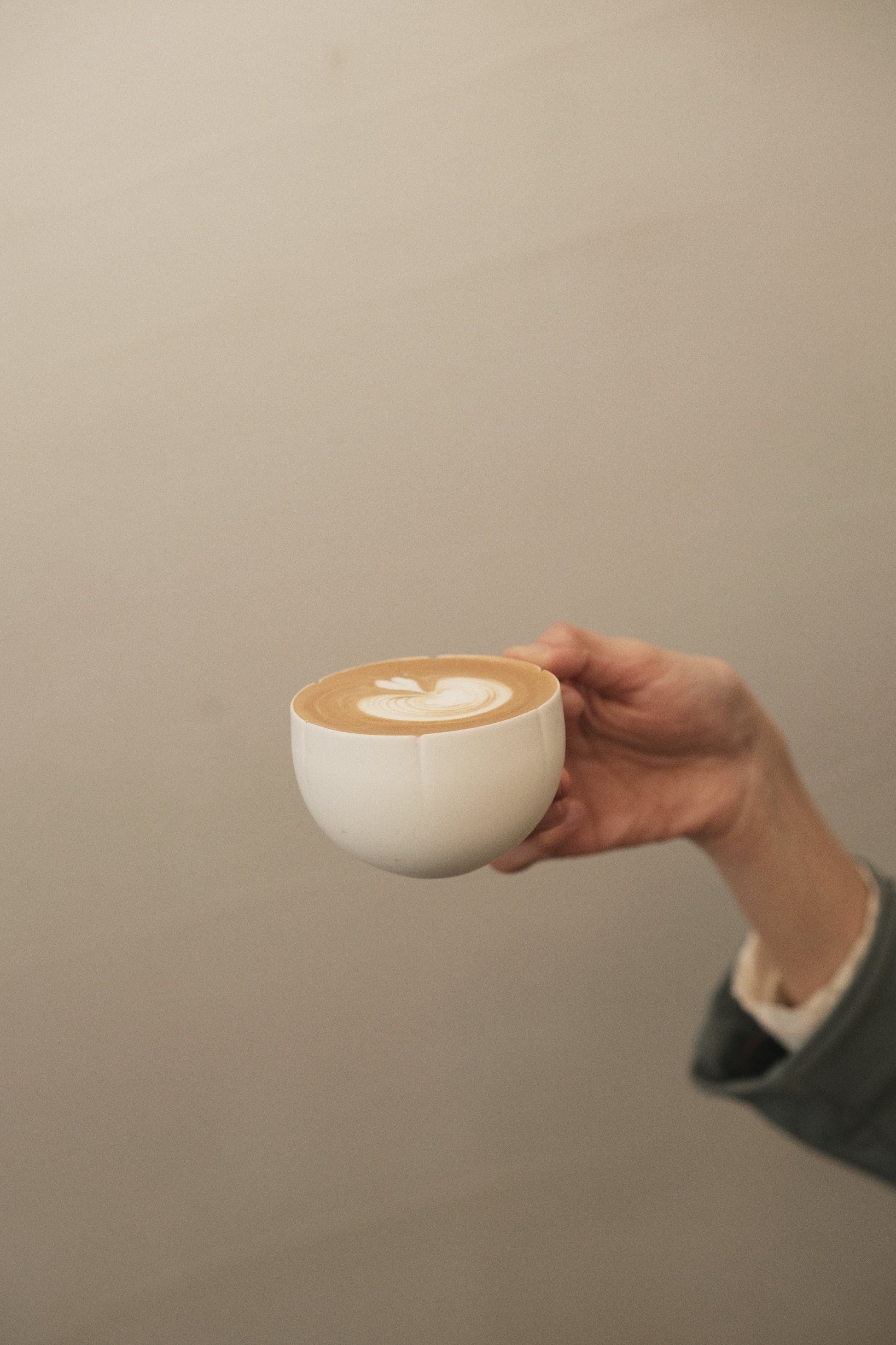 Begonia Ceramic Coffee Set