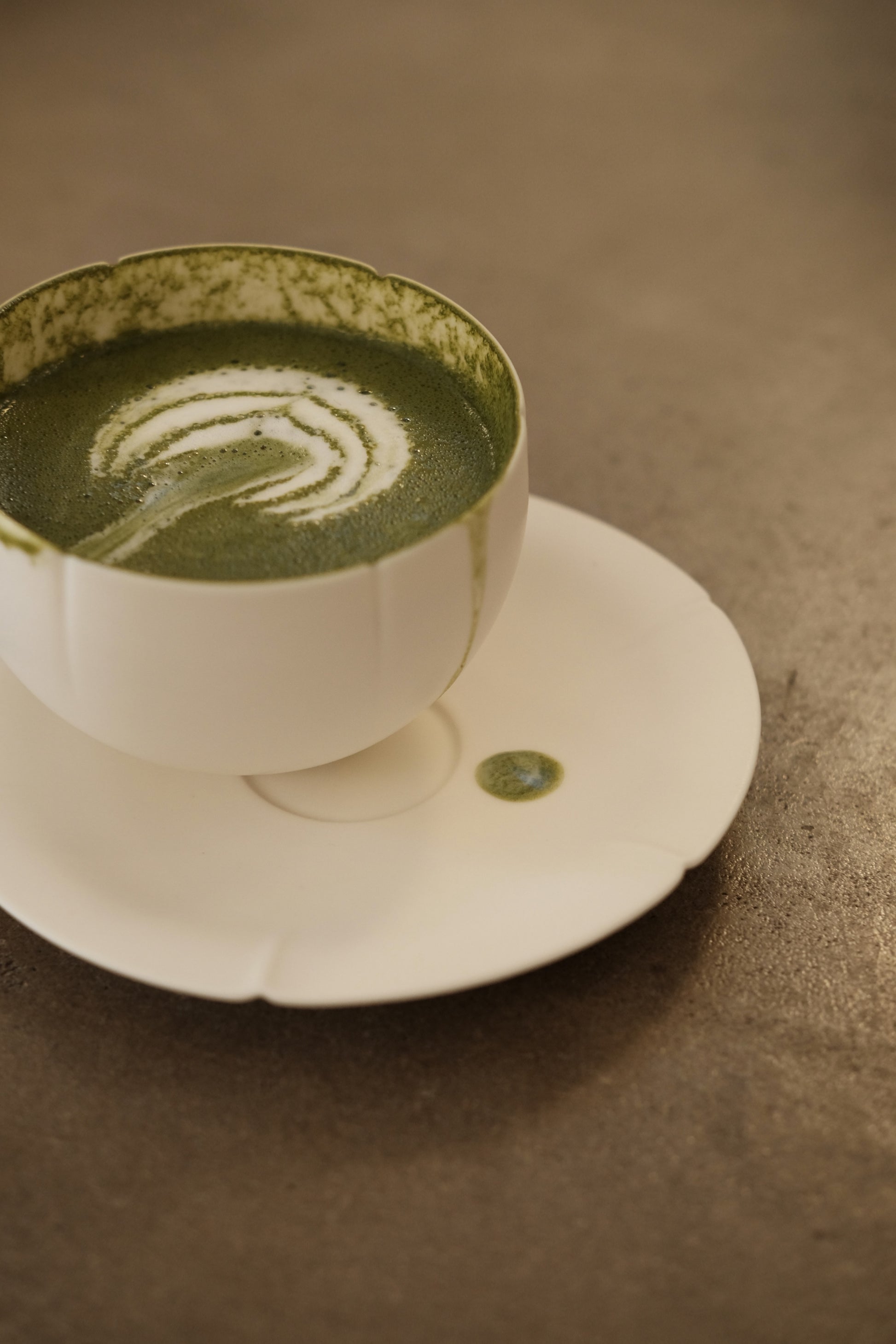 Begonia Ceramic Coffee Set